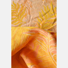 Laden Sie das Bild in den Galerie-Viewer, Yaro ringsjal - Oasis Duo Yellow Peach Confetti Ring Sling - 99% bomull, 1% polyester - Utförsäljning!