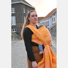 Laden Sie das Bild in den Galerie-Viewer, Yaro ringsjal - Oasis Duo Yellow Peach Confetti Ring Sling - 99% bomull, 1% polyester - Utförsäljning!