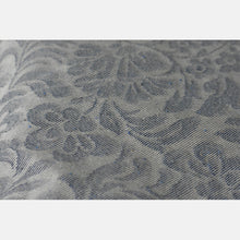 Laden Sie das Bild in den Galerie-Viewer, Yaro gewebter Schal – Rococo Navy Confetti – 99 % Baumwolle, 1 % Polyester