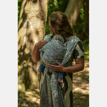 Laden Sie das Bild in den Galerie-Viewer, Yaro gewebter Schal – Rococo Navy Confetti – 99 % Baumwolle, 1 % Polyester