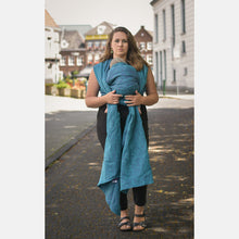 Laden Sie das Bild in den Galerie-Viewer, Yaro vävd sjal - Rococo Petrol Violet Linen - 60% bomull, 40% linne - Utförsäljning!