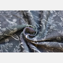 Laden Sie das Bild in den Galerie-Viewer, Yaro vävd sjal - Terra Duo Grey Black Wool Bouclel - 70% bomull, 25% merinoull, 5% polyamid