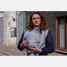 Ladda upp bild till gallerivisning, Yaro vävd sjal - Terra Duo Nuage Pastel Blue Silk - 70% bomull, 30% silke