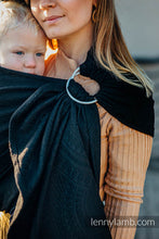 Laden Sie das Bild in den Galerie-Viewer, Lenny Lamb Ringsjal - PEACOCK'S TAIL - PITCH BLACK  - 59% bomull, 41% merinoull