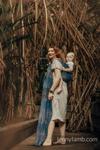 Laden Sie das Bild in den Galerie-Viewer, Lenny Lamb Woven Baby Wrap/Vävd sjal - RAINFOREST - NOCTURNAL - 54% bomull, 46% Tencel™
