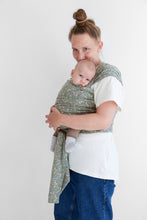 Ladda upp bild till gallerivisning, Coracor Tinyflower Green trikåsjal