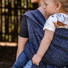 Load image into Gallery viewer, Vanamo Woven Wrap - Kide Komeetta - 55% organic cotton, 30% linen, 15% tussah silk - Sale!