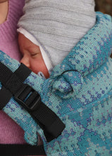Ladda upp bild till gallerivisning, Wompat ILO Baby Carrier Kaiku Horsma blue - 100% ekologisk bomull