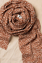 Ladda upp bild till gallerivisning, Coracor Spicy Sprinkles trikåsjal