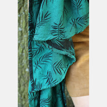 Load image into Gallery viewer, Yaro vävd sjal - Bahamas Black Emerald - 100% bomull - Utförsäljning!