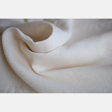 Load image into Gallery viewer, Yaro woven wrap - Broken Twill 33 - 100% cotton