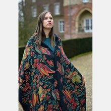 Laden Sie das Bild in den Galerie-Viewer, Yaro ringsjal - Floral Trio Black Red Green Yellow Tencel Ring Sling - 70% bomull, 30% tencel