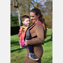 Load image into Gallery viewer, Yaro Hug Carrier - Stars Havana Grad - 100% cotton