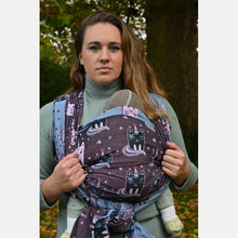 Load image into Gallery viewer, Yaro vävd sjal - Kittycorn Trinity Black Red Blue White Wool - 75% bomull, 25% merinoull - Utförsäljning!