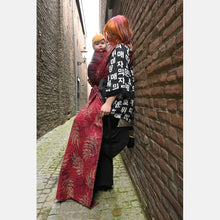 Laden Sie das Bild in den Galerie-Viewer, Yaro vävd sjal - Oasis Duo Purple Beige Bordeaux Wool Blend - 50% merinoull, 40% bomull, 10% silke - Utförsäljning!