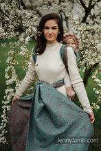 Laden Sie das Bild in den Galerie-Viewer, Lenny Lamb Woven Baby Wrap/Vävd sjal - LOTUS - SEEDPOD - 61% bomull, 39% tussah silke
