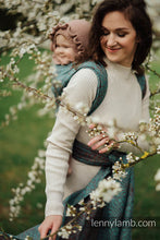 Laden Sie das Bild in den Galerie-Viewer, Lenny Lamb Woven Baby Wrap/Vävd sjal - LOTUS - SEEDPOD - 61% bomull, 39% tussah silke
