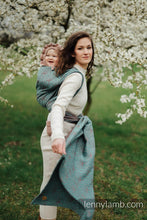 Laden Sie das Bild in den Galerie-Viewer, Lenny Lamb Woven Baby Wrap/Vävd sjal - LOTUS - SEEDPOD - 61% bomull, 39% tussah silke

