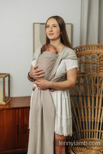 Laden Sie das Bild in den Galerie-Viewer, Lenny Lamb Baby Sling/Vävd sjal för prematur - ALMOND - 100% bomull
