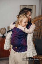 Laden Sie das Bild in den Galerie-Viewer, LennyPreschool Carrier - WILD WINE - BOUQUET - 100% bomull
