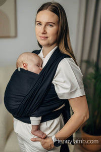 Lenny Lamb Gewebtes Babytragetuch – LITTLE HERRINGBONE BLACK EBONY – 100 % Baumwolle
