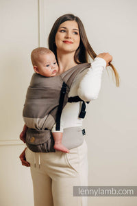 LennyLight Carrier - LITTLE HERRINGBONE BABY CAFFE LATTE - 100% bomull
