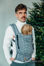 Load image into Gallery viewer, LennyLight Carrier - PATA DE GALLO - PIXELS - 44% cotton, 32% silk, 24% bamboo viscose 
