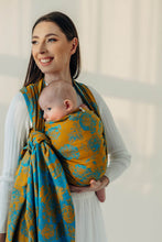 Ladda upp bild till gallerivisning, Lenny Lamb Woven Baby Wrap/Vävd sjal - RETRO'N'ROSES - ROSARIUM - 100% bomull
