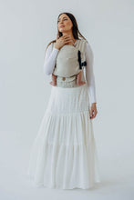 Laden Sie das Bild in den Galerie-Viewer, LennyLight Trage - AIRY - 50% Baumwolle, 25% Hanf, 25% lyocell
