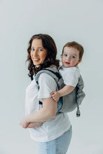 Load image into Gallery viewer, Onbuhimo PRO Carrier - LITTLE LOVE - MUNA - 54% silk, 46% cotton
