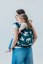 Laden Sie das Bild in den Galerie-Viewer, LennyPreschool trage - BIRDY - SKYWARD - 100% Bambusviskose 
