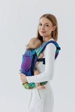 Laden Sie das Bild in den Galerie-Viewer, LennyLight Carrier - RAINFOREST - CARNIVAL - 100% bomull
