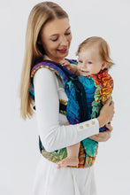 Laden Sie das Bild in den Galerie-Viewer, LennyUpGrade PRO Carrier - RAINFOREST - CARNIVAL - 100% bomull
