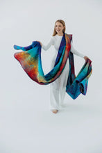 Laden Sie das Bild in den Galerie-Viewer, Lenny Lamb Woven Baby Wrap/Vävd sjal - RAINFOREST - CARNIVAL - 100% bomull
