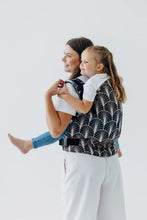 Ladda upp bild till gallerivisning, LennyPreschool Carrier - DECO - GRAINFIELDS - 100% bomull
