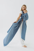 Laden Sie das Bild in den Galerie-Viewer, Lenny Lamb Woven Baby Wrap/Vävd sjal - PATA DE GALLO - PUZZLE - 40% bomull, 40% merinoull, 13% silke, 7% kashmir
