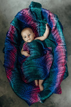 Load image into Gallery viewer, Bamboo Duvet Maxi 155x200cm - PEACOCK'S TAIL - BLACK OPAL - 100% bamboo viscose
