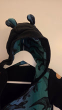Laden Sie das Bild in den Galerie-Viewer, Bear Rompers - BLACK &amp; JURASSIC - Begagnad
