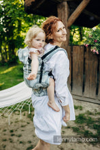 Ladda upp bild till gallerivisning, LennyPreschool Carrier - VIRIDIFLORA - ASH - 100% linne
