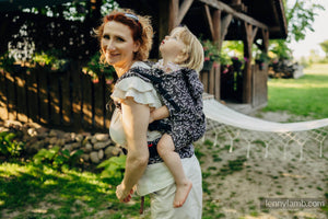 LennyPreschool Carrier - ENCHANTED NOOK - COCOA - 100% linne