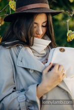 Laden Sie das Bild in den Galerie-Viewer, Turtleneck för två - Off-White (fleece)
