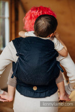 Laden Sie das Bild in den Galerie-Viewer, LennyHybrid Half Buckle Carrier - PEACOCK&#39;S TAIL - PITCH BLACK - 59% bomull,  41% merinoull - PreSchool
