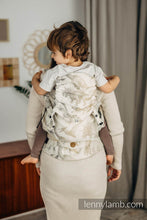Laden Sie das Bild in den Galerie-Viewer, LennyHybrid Half Buckle Carrier - JURASSIC PARK - ICE DESERT - 100% bomull - PreSchool
