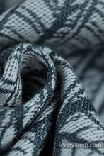 Laden Sie das Bild in den Galerie-Viewer, Lenny Lamb Woven Baby Wrap/Vävd sjal - WILD SOUL - NIKE - 100% bomull
