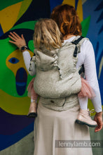 Laden Sie das Bild in den Galerie-Viewer, LennyPreschool Carrier - WILD WINE - PATH - 55% bomull, 45% linne
