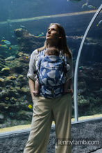 Laden Sie das Bild in den Galerie-Viewer, LennyLight Carrier - VIRIDIFLORA - ROYAL BABY - 100% Bambusviskose
