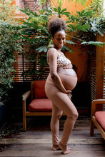 Laden Sie das Bild in den Galerie-Viewer, Bloom clay gravid- och efterförlossningsleggings
