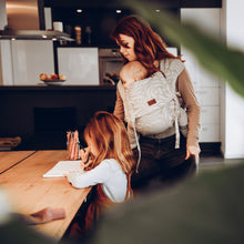 Laden Sie das Bild in den Galerie-Viewer, LELIBA Zack Babytrage - Bungi Linen - 50 % Bio-Baumwolle, 50 % Leinen
