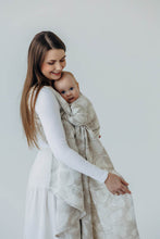 Ladda upp bild till gallerivisning, Lenny Lamb Woven Baby Wrap/Vävd sjal - VIRIDIFLORA - CONNECT - 50% bomull, 25% hampa, 25% lyocell
