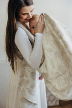 Ladda upp bild till gallerivisning, Lenny Lamb Woven Baby Wrap/Vävd sjal - VIRIDIFLORA - CONNECT - 50% bomull, 25% hampa, 25% lyocell
